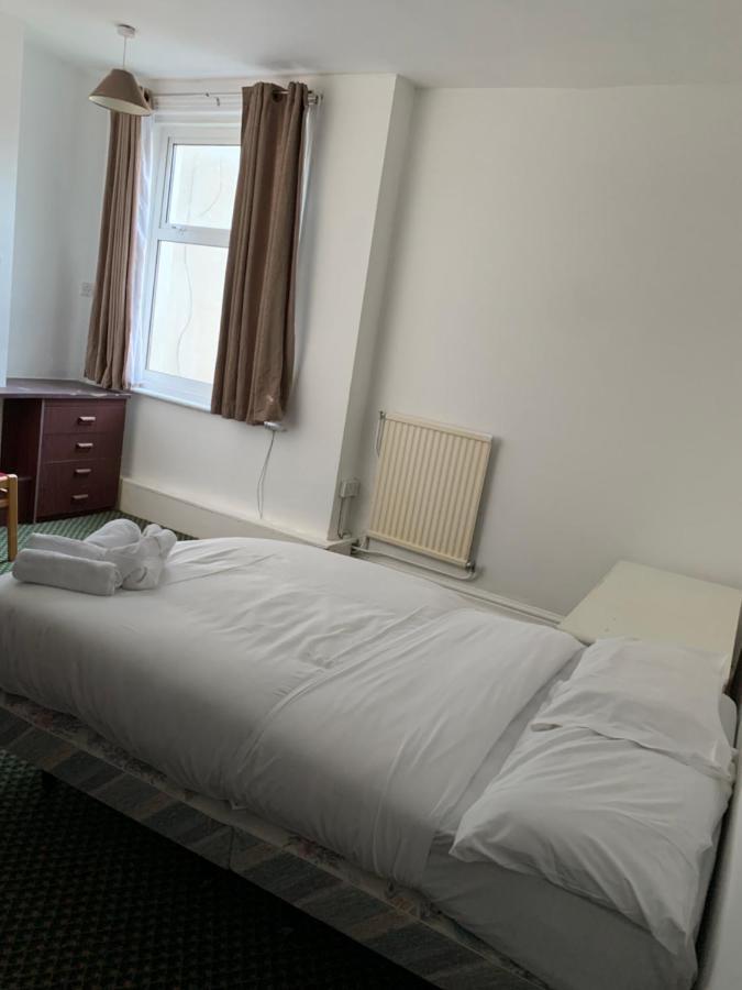 Jini Hotel Blackpool Exterior photo