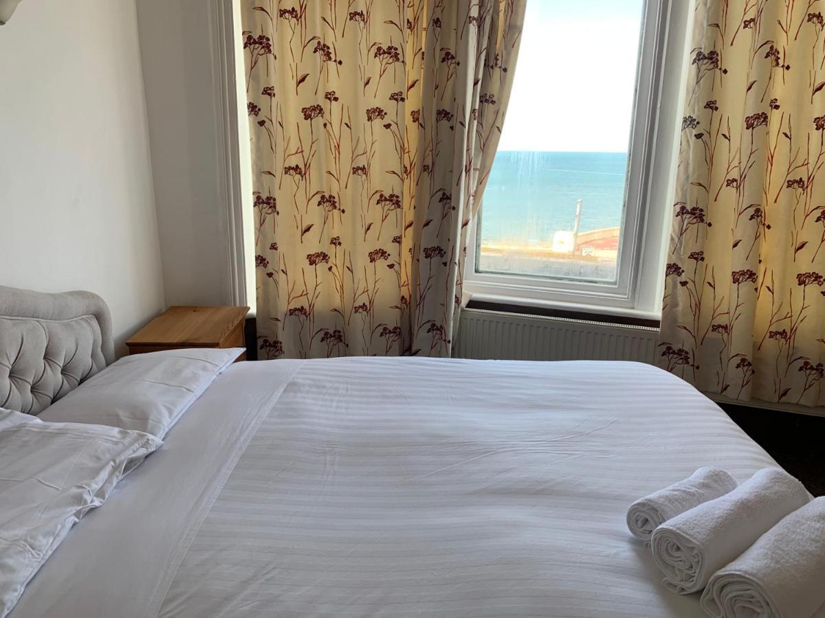 Jini Hotel Blackpool Exterior photo